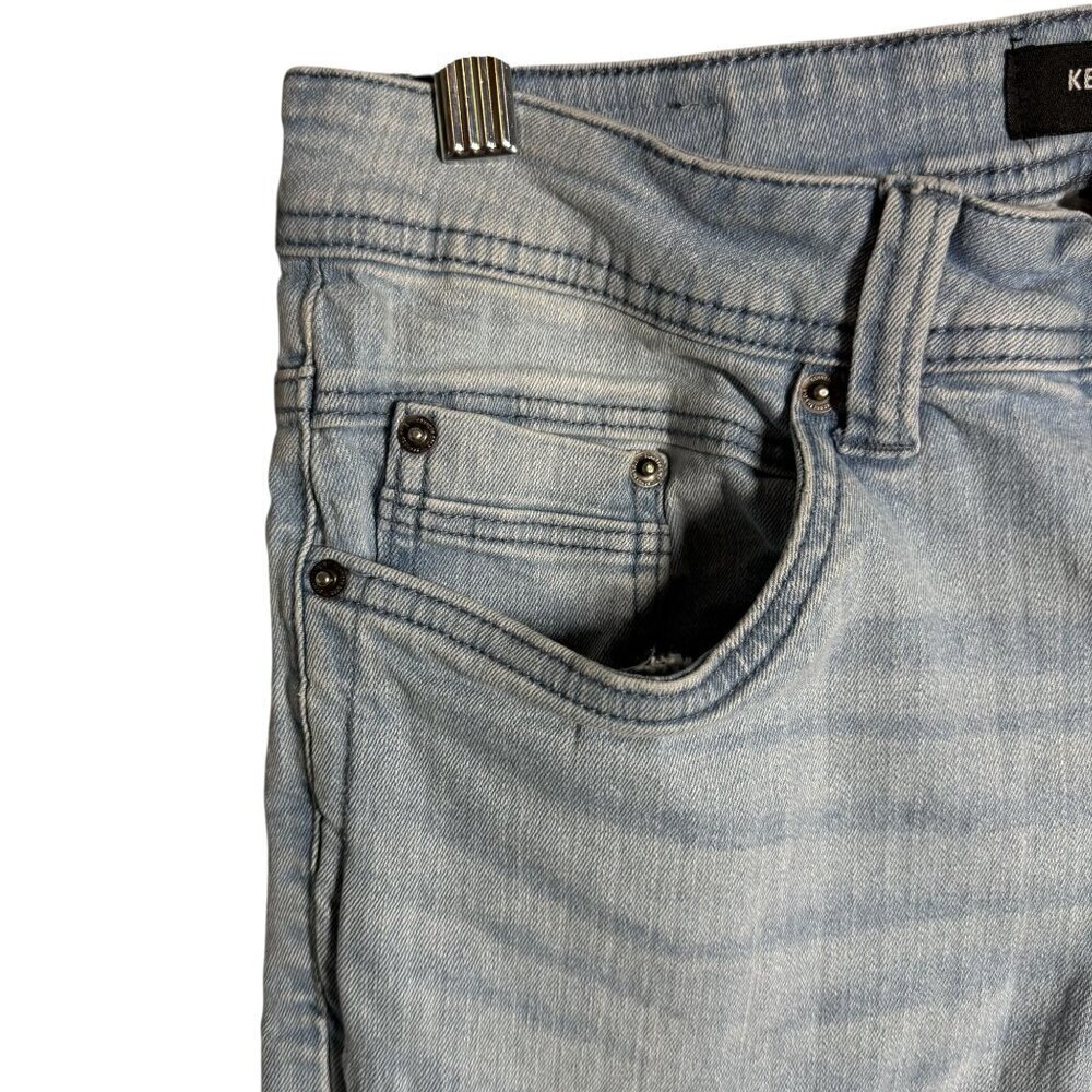 Kenneth Cole Mens Light Wash Denim Jeans Size 32 Straight Leg - Picture 3 of 11